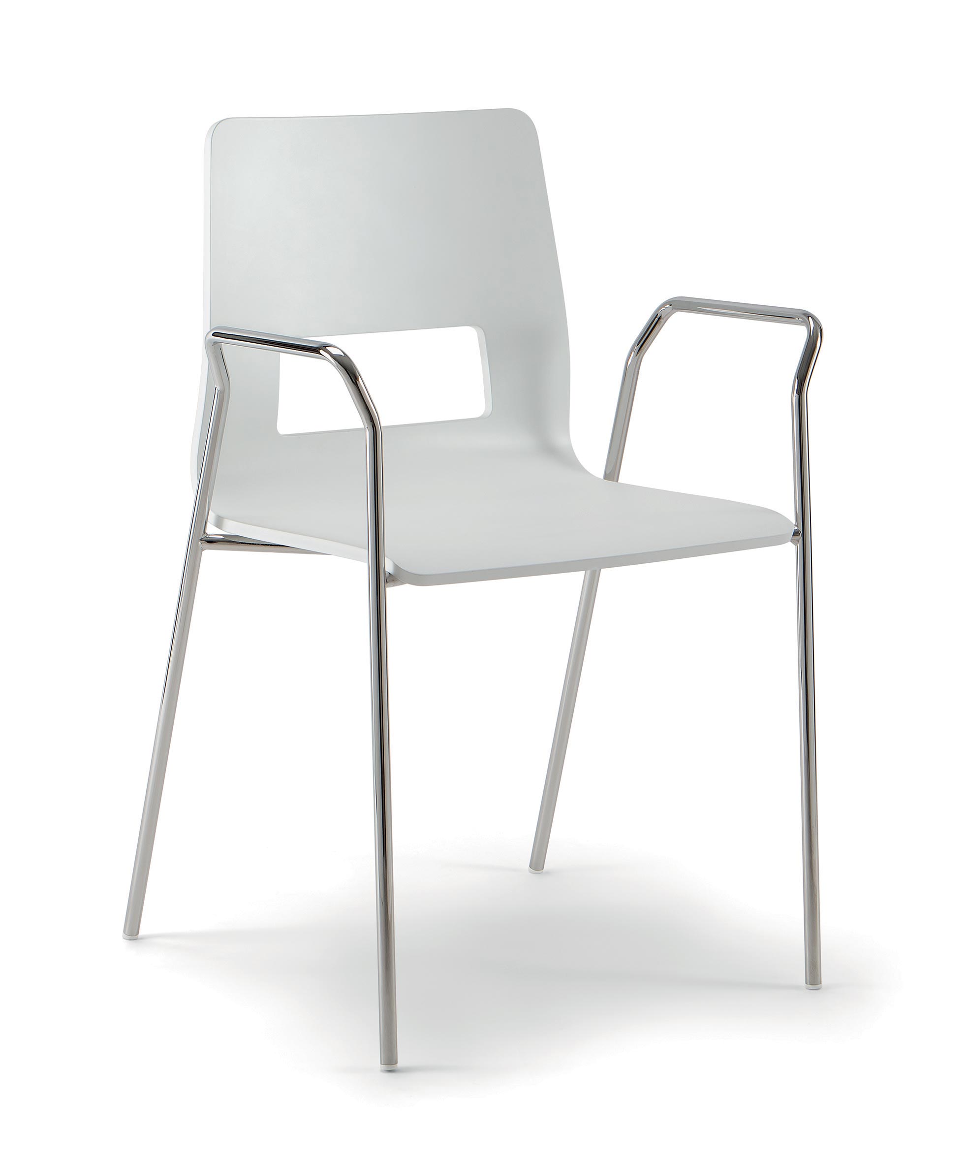 Celsius_bracc_scontorno_white